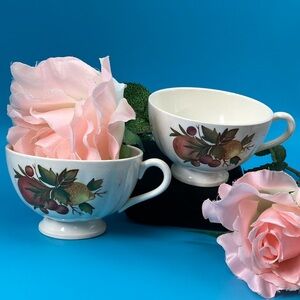 Drury Lane by Wedgwood English teacups. Set of 2
